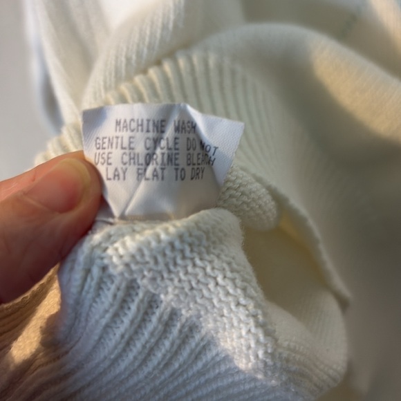 Vintage Saks Fifth Avenue Womens‎ Sweater Large White Argyle Cotton USA Preppy - Picture 5 of 6